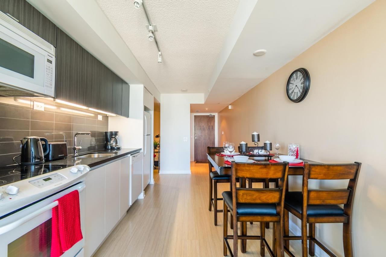 Simply Comfort. Amazing Downtown Apartments Toronto Bagian luar foto