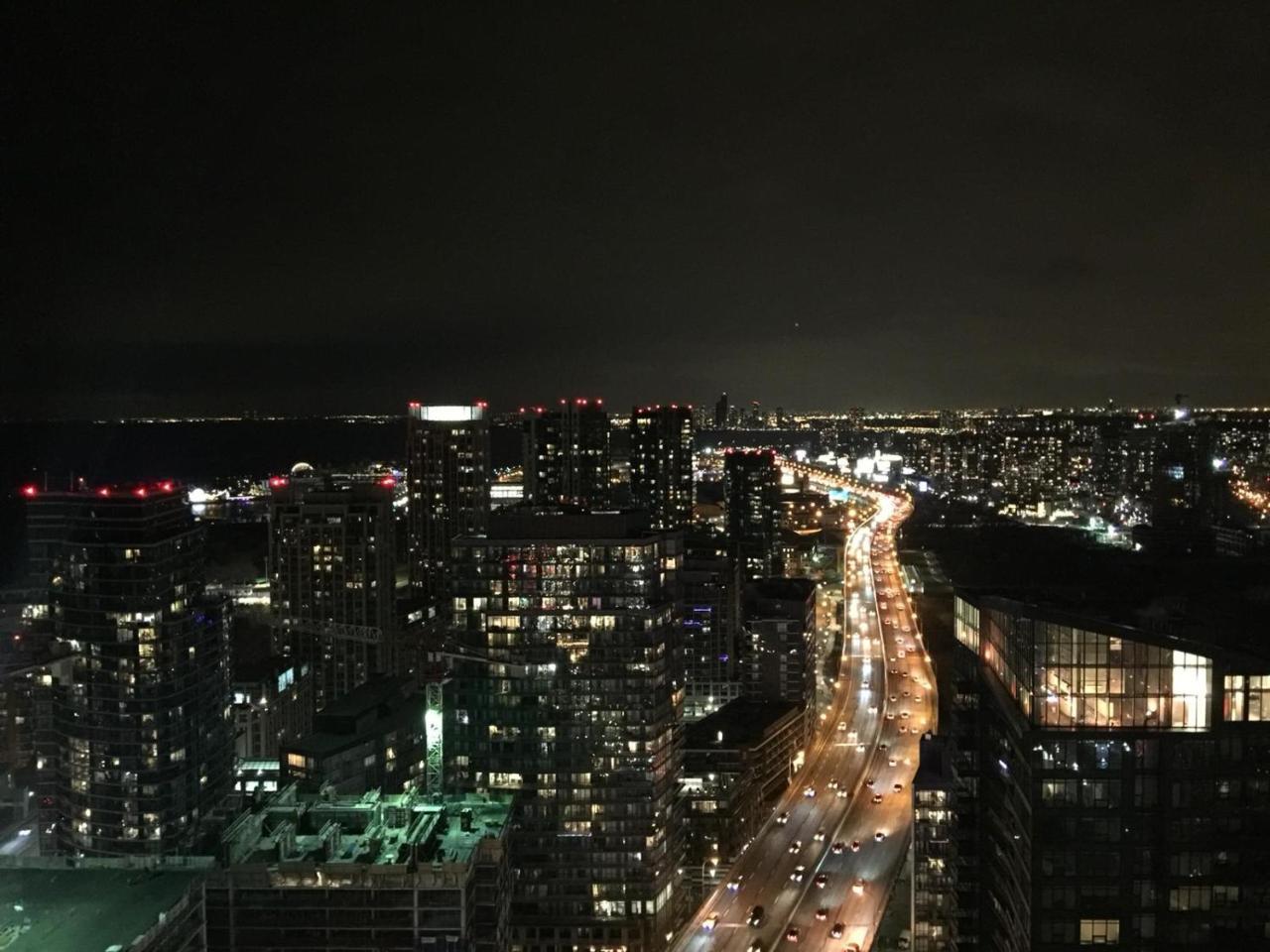Simply Comfort. Amazing Downtown Apartments Toronto Bagian luar foto