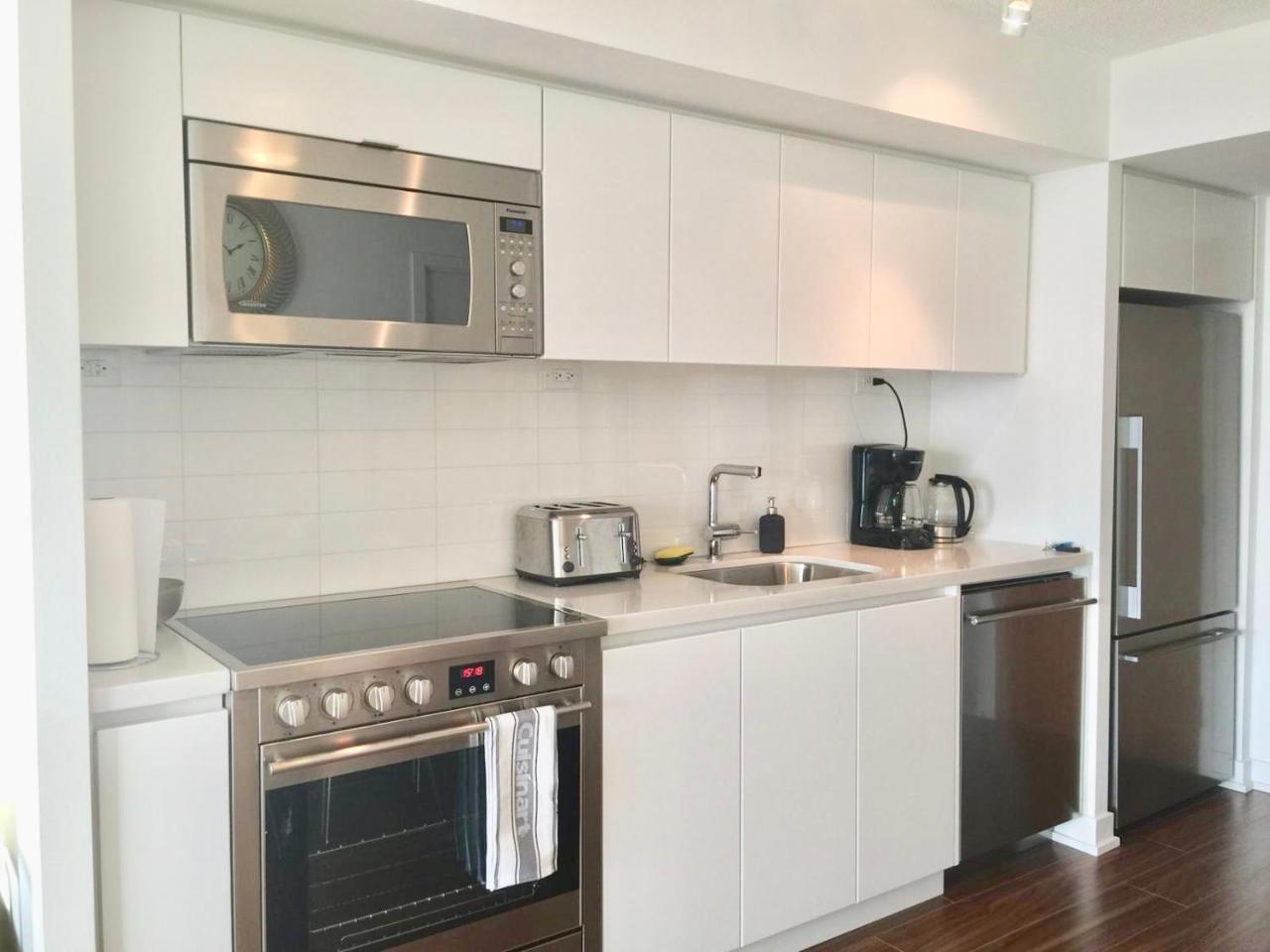 Simply Comfort. Amazing Downtown Apartments Toronto Bagian luar foto