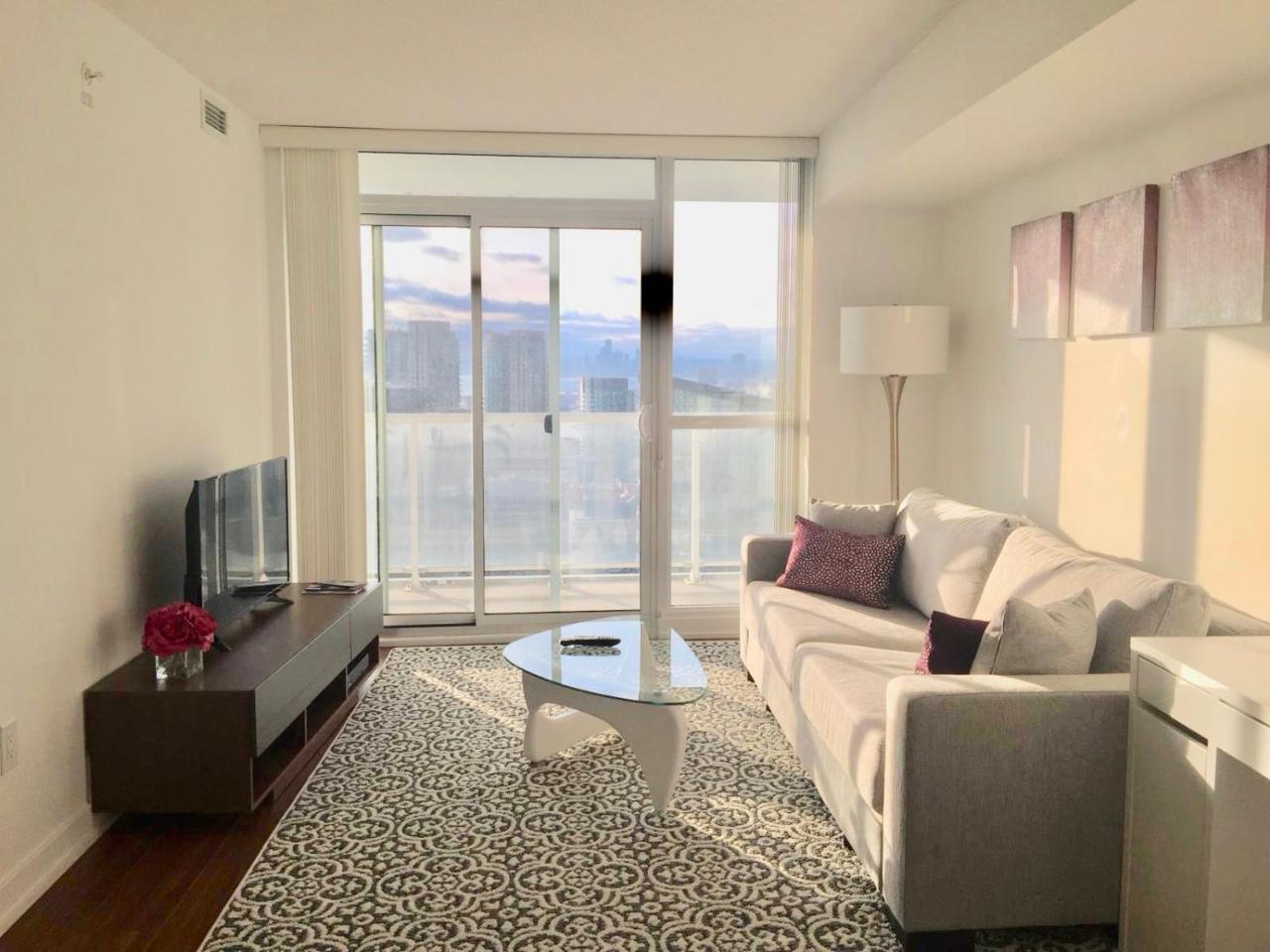 Simply Comfort. Amazing Downtown Apartments Toronto Bagian luar foto